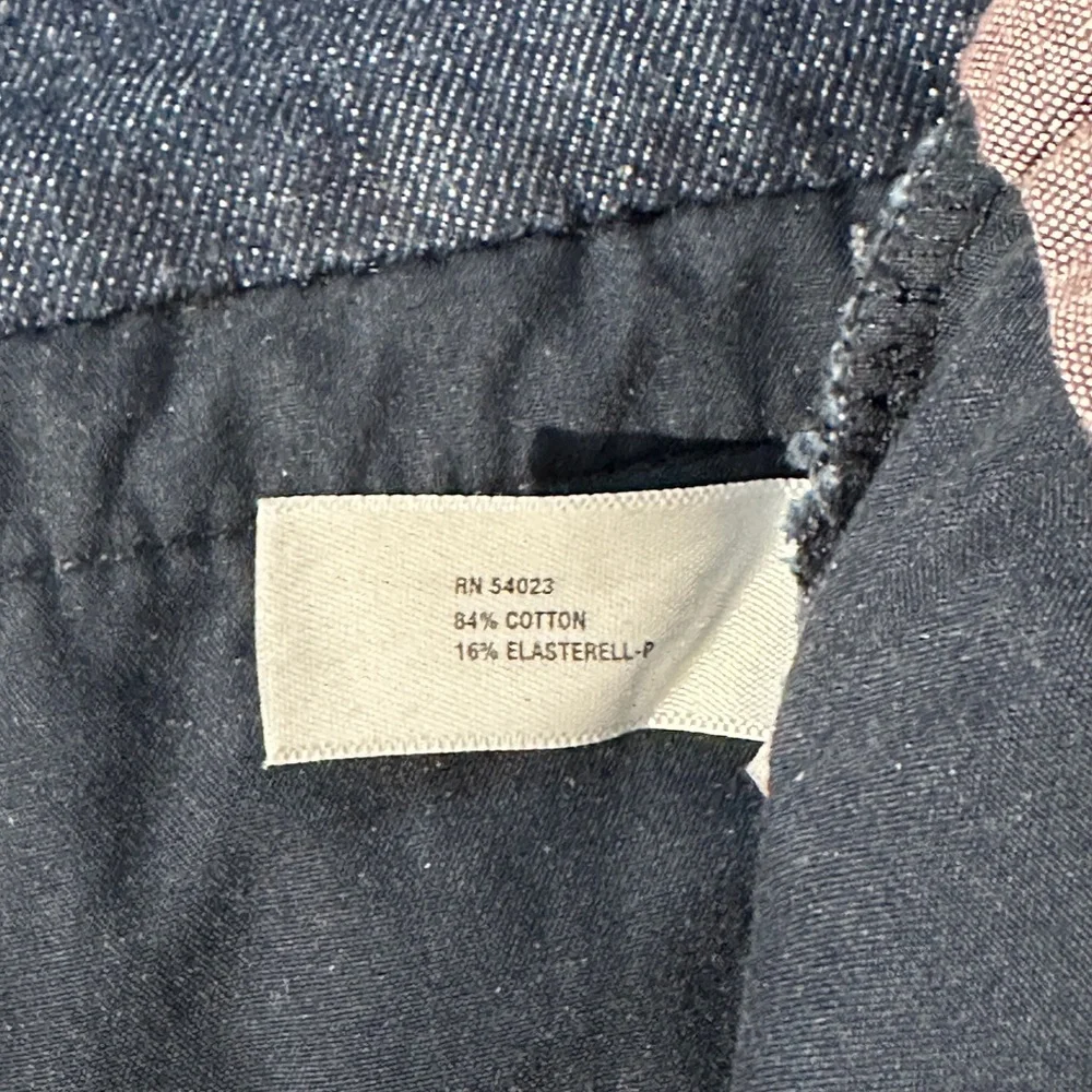 GAP Hip Slung Fit Jeans in Dark Blue - Picture 5 of 7